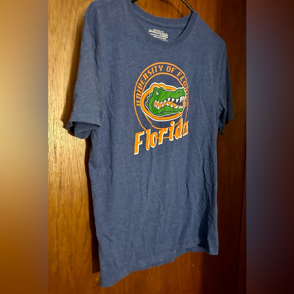 University of Size Large Florida T-Shirt